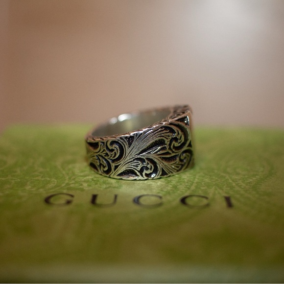 SOLD ! Authentic Gucci Sterling Silver Heart Ring US 7.5 - Picture 4 of 7